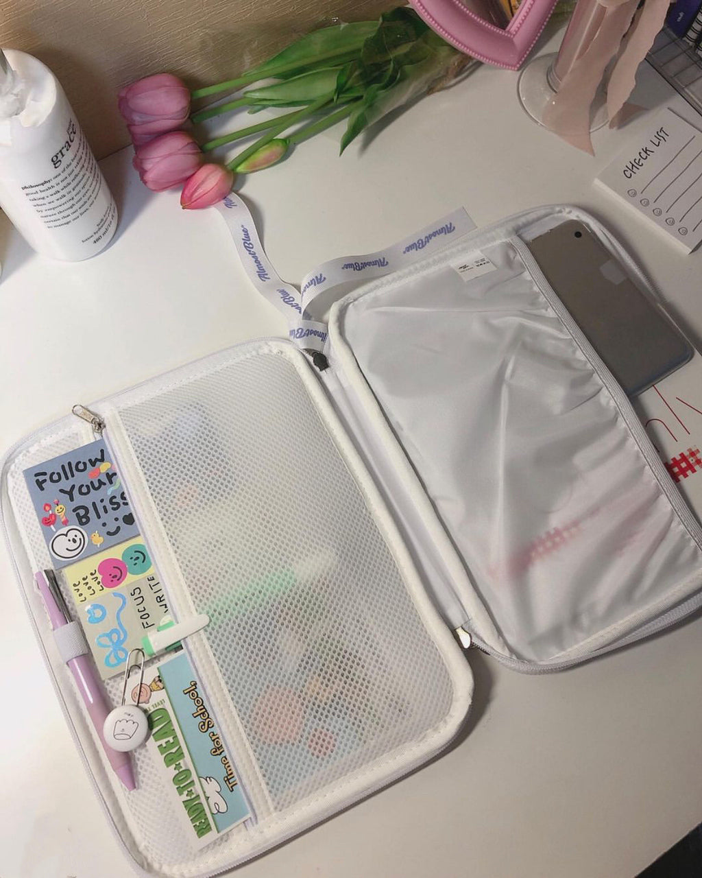 Maiden Heart Tablet Laptop Storage Bag