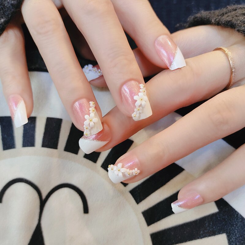 designer Crystal Flowers  with stones Press-on Nails 24 Pcs Set