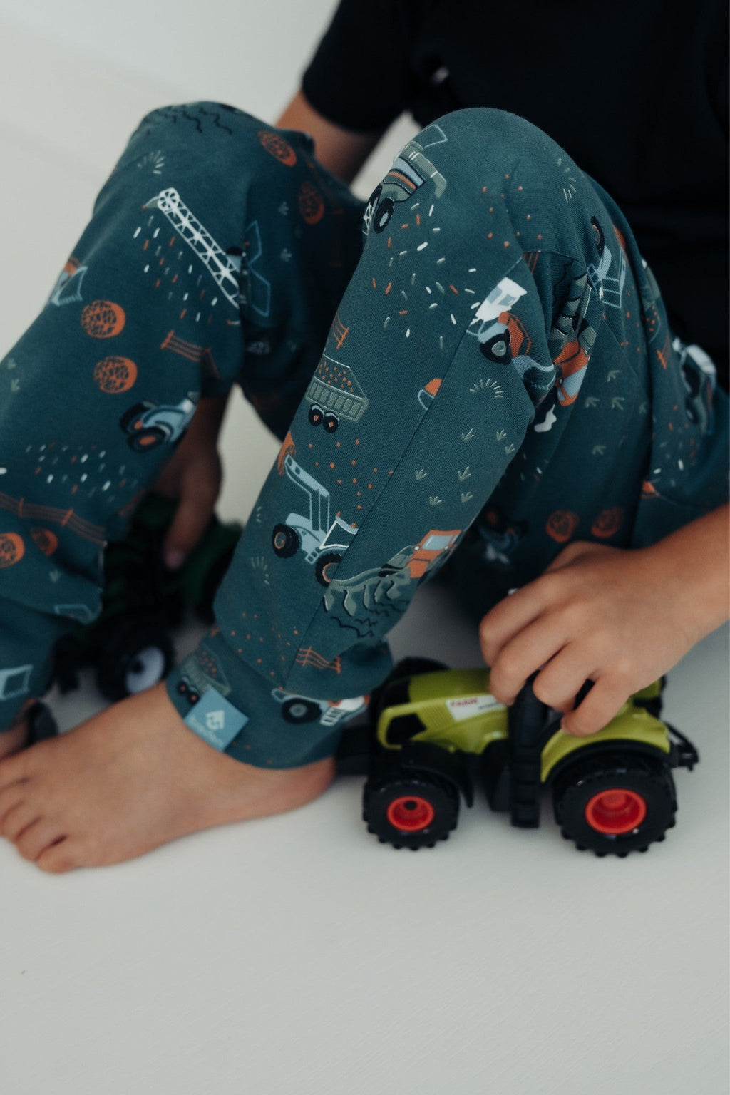 Kids Baggy Pants KNUT