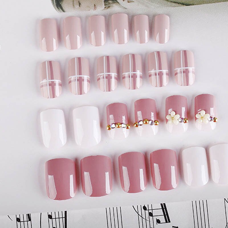 designer Crystal Flowers  with stones Press-on Nails 24 Pcs Set