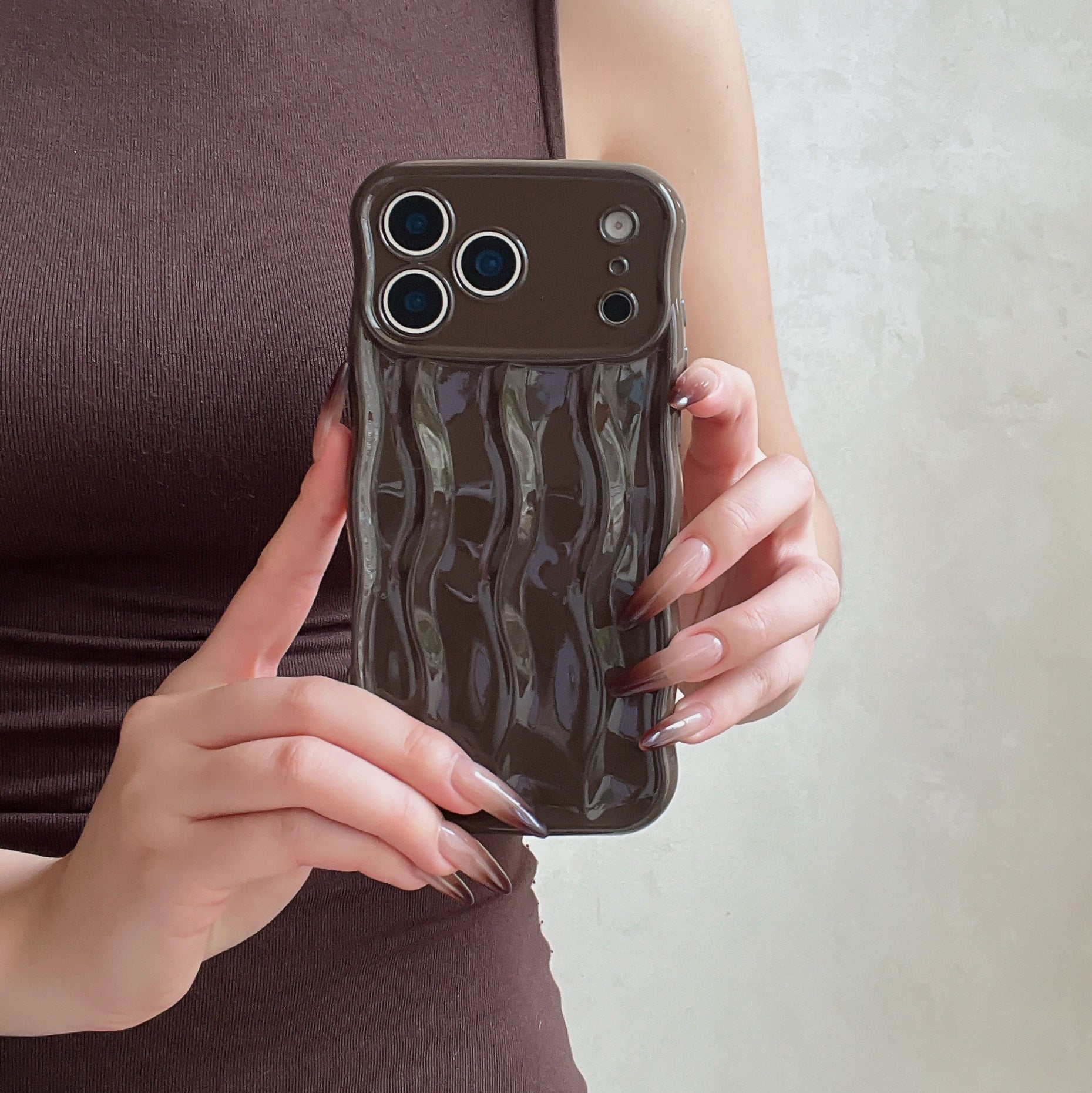 Applicable Electroplating Three-dimensional Wave Stripe Phone Case Drop-resistant Protective Cover